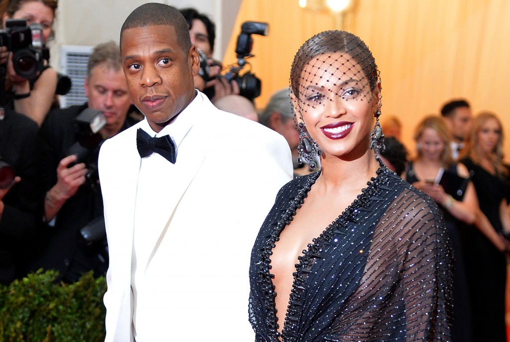 NEW YORK, NY - MAY 05:  Jay-Z (L) and Beyonce attend the "Charles James: Beyond Fashion" Costume Institute Gala at the Metropolitan Museum of Art on May 5, 2014 in New York City.  (Photo by Mike Coppola/Getty Images)