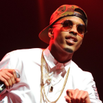 121514-celebs-out-august-alsina-performs.jpg